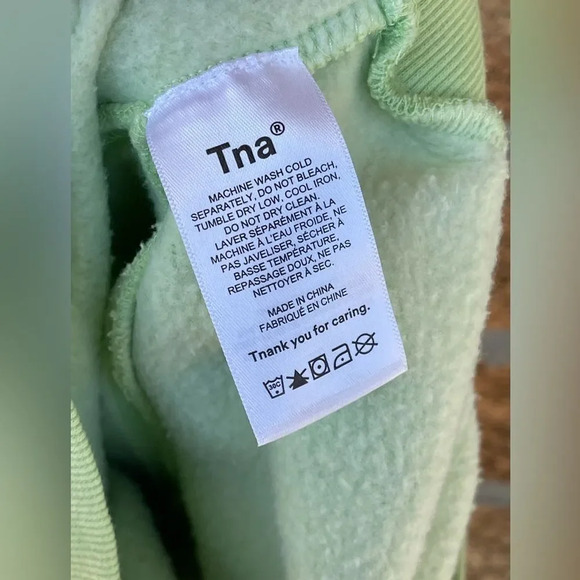 Tna Cozy Fleece Perfect Shrunken Sweatshirt small - Picture 11 of 12